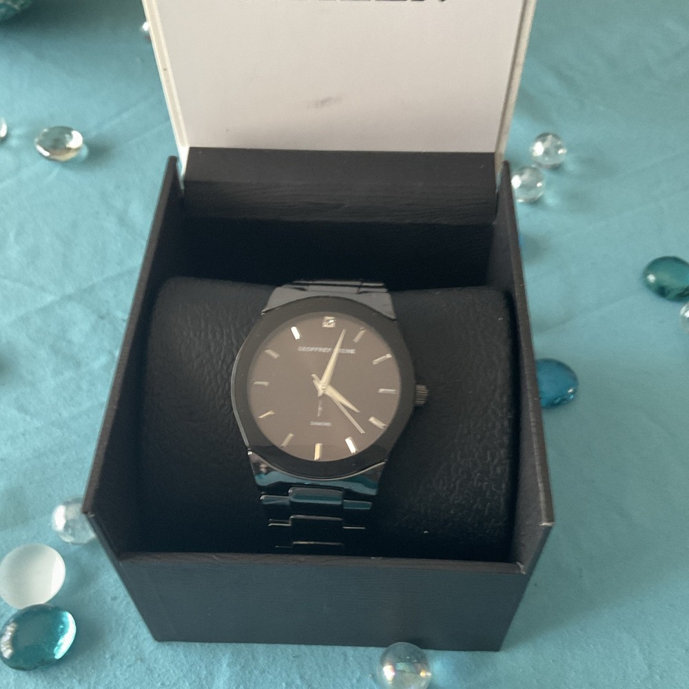 Geoffrey Beene Unisex Black Dial Analog Watch Black Metal w/Box
